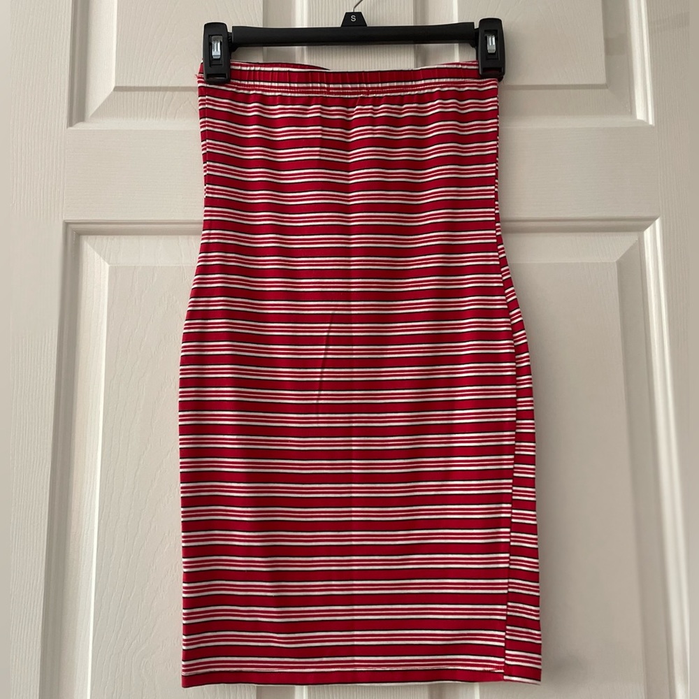 Worn once, Good Condition, No stains, No smells